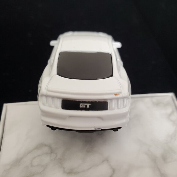 Maisto 2015 Ford Mustang GT Diecast Car White Jackson Hewitt Tax ServeLogo Promo - Picture 8 of 14